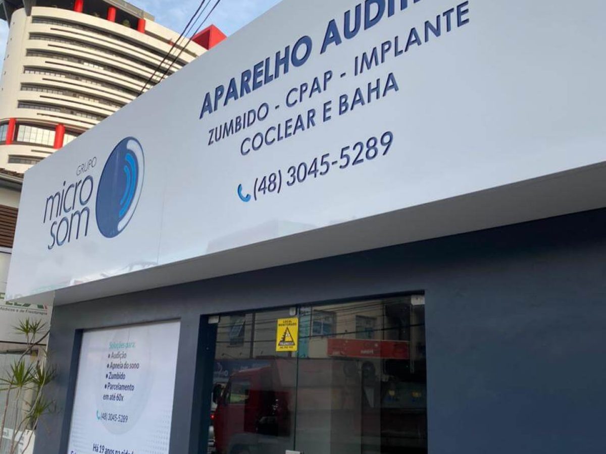 Fachada da unidade Microsom Criciúma vista lateral